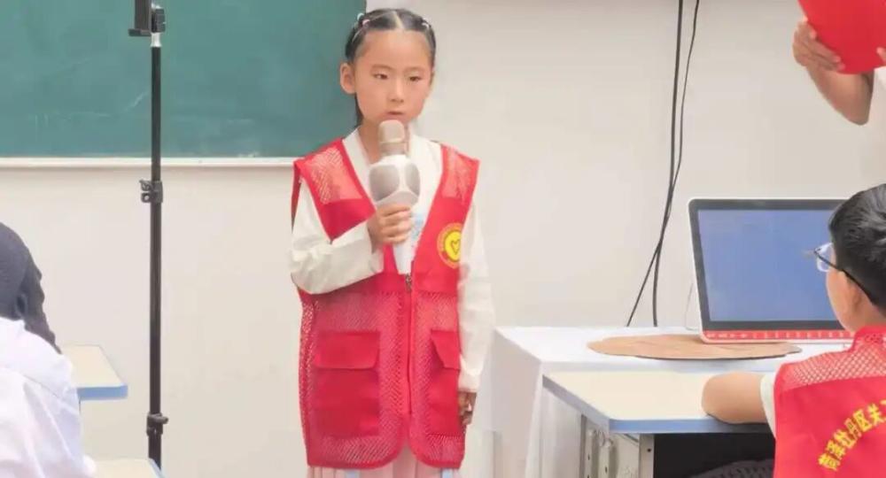 牡丹区关工委国学教育中心家长学校举办《立志和感恩》学习鼓励活动